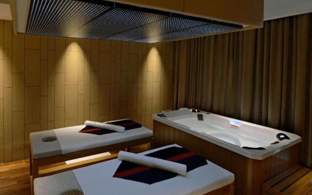 Radisson Blu Chattogram Bay View Hotel