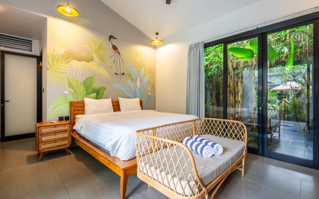 Chakola with Koi Pond Villa