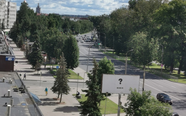 Na Rizhskom Prospekte nedaleko ot Kremlya Flat