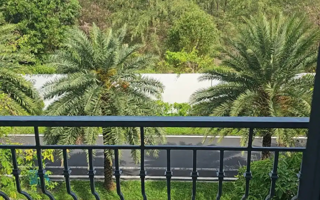 Nha Tia Hostel – Outside – Phu Quoc