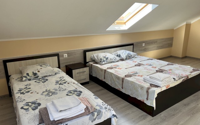 Апартаменты 066 Мира, 3