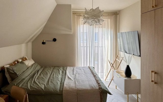 Uyutnaya studiya na Lesnoy 87 Flat