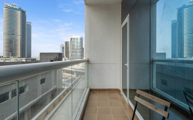 Апартаменты Upgraded Cozy 1BR-5 mins from Dubai Mall-City View