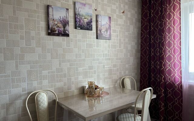V Tsentre Goroda na 6 etzhe Flat