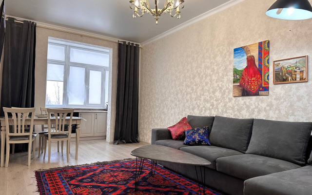 Yevrodvushka V Tsentre №18 Apartaments