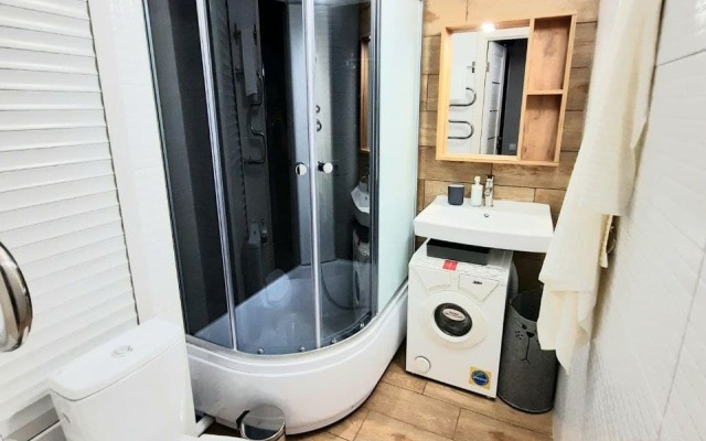 Апартаменты Caravan 24 на Дубнинской