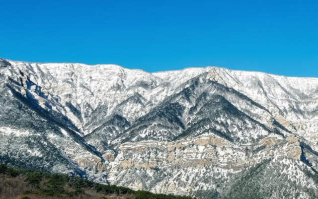Квартира-студия с панорамным видом на горы