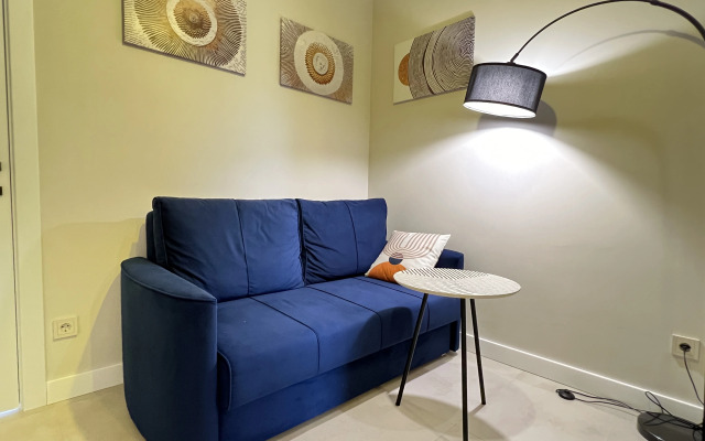 Yarkaya S Kusochkom Morya Flat