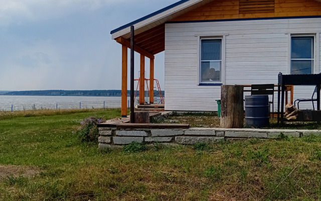 Бунгало на озере Камбулат