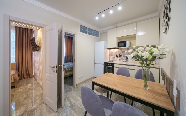 3-Kh Komnatnye  Na 1 Beregovoy Linii Apartments