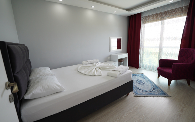 Gardenya Lara Suit Hotel