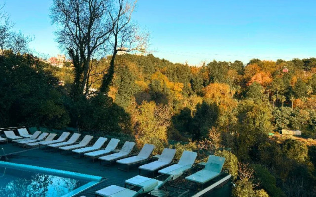 Апартаменты с видом на Дендрарий улю Депутатская, 14