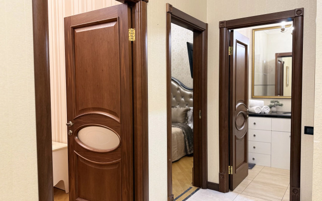 Апартаменты с 2 спальнями рядом с площадью от Sweet Home