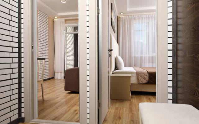 Mirros Subay Hotel Dombay