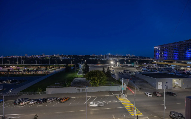 Апартаменты с новым дизайнерским ремонтом