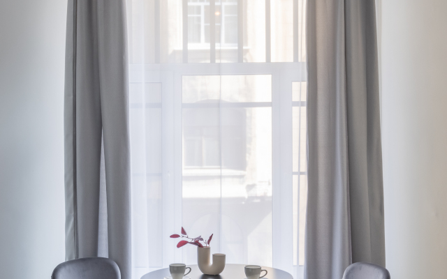 Select Apartments