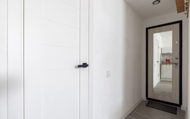 Uluchshennye Na Grecheskom prospekte 5 Apartament