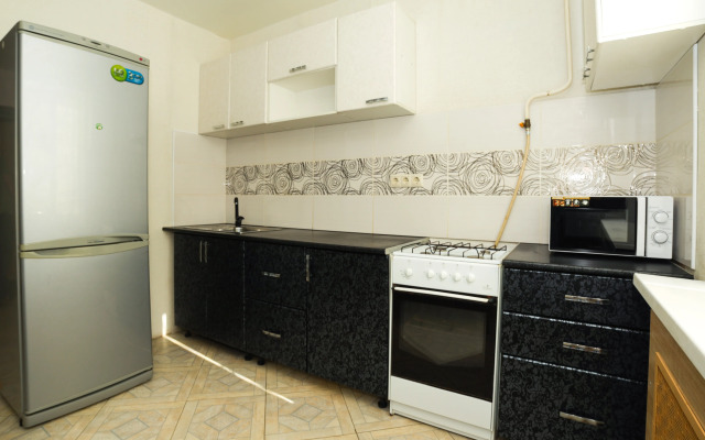 Odnokomnatnaya uytnyi Dom u ZD vokzala Flat