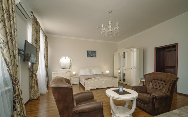 Отель Кристи