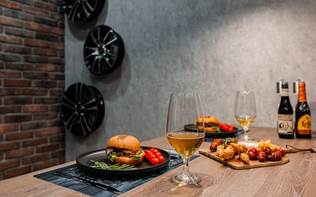 Апартаменты Гараж