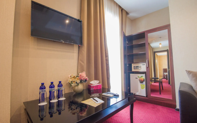 Marionn Hotel