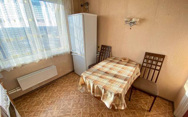 Kvartira V Shagovoy Dostupnosti Do Naberezhnoy Na Ul. Krasnoarmeyskoy Flat