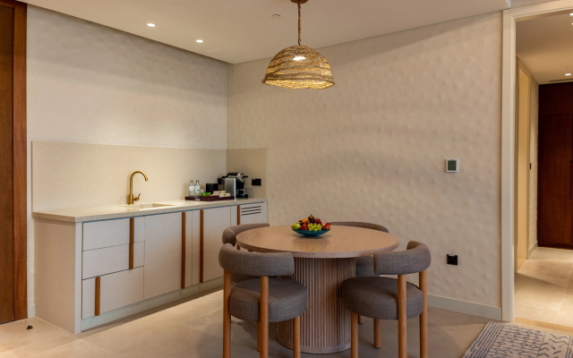 Kurortnyj otel' ERTH Abu Dhabi