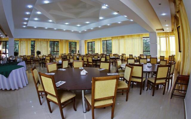 Ani Resort