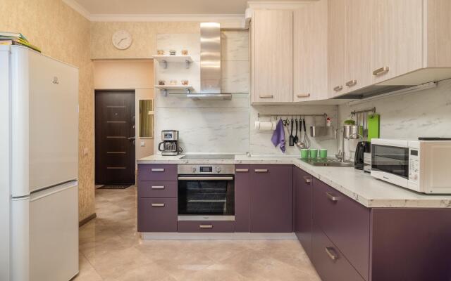 Квартира со спальней на одной из главных улиц Сочи