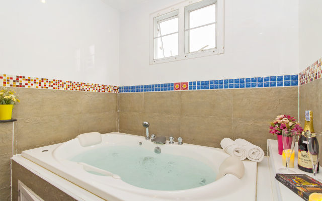 Nai Narh Phuket Orchard Villa