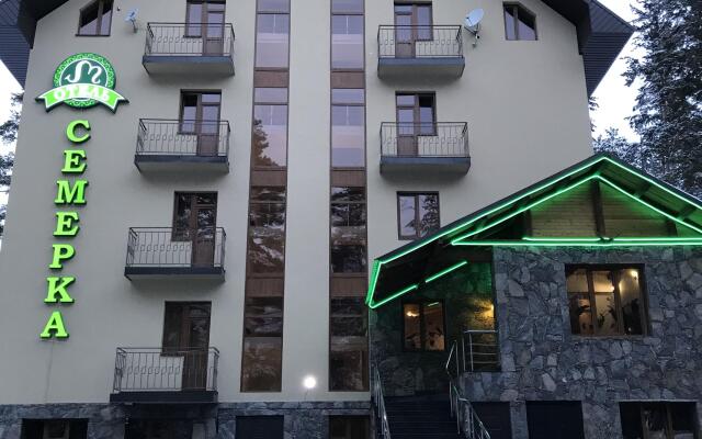 Отель Семёрка