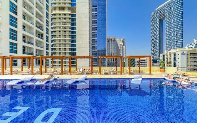 Prekrasnyye v Dubay Marina Apartment