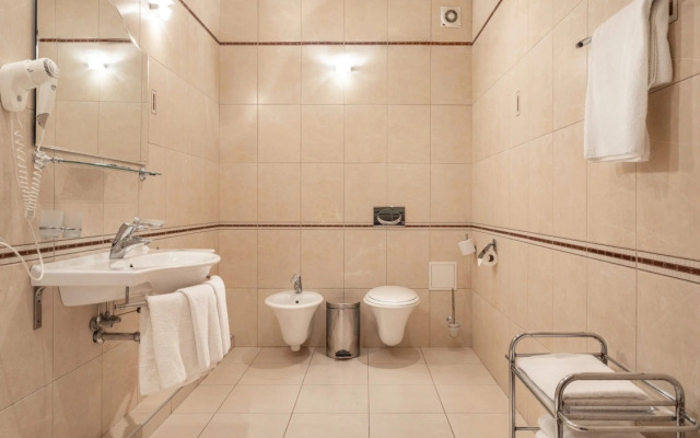 Apart39 In The City Centre Apartments