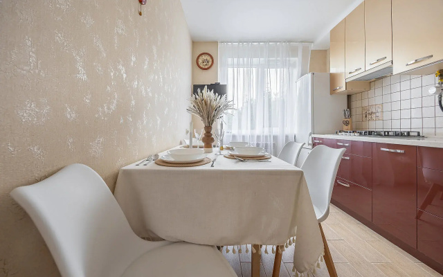 Apartamenty trehkomnatnye v 4km ot Kremla Sova-Dom