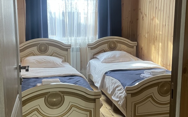 Kyarcha Guest House