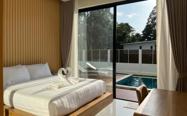 Level Villas, Villa