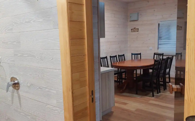 Wood Park (ex. Shishka Hotel)