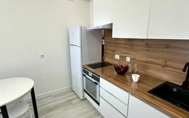 Квартира на Даяна Мурзина 7/1