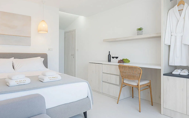 Отель Gloria luxury suites