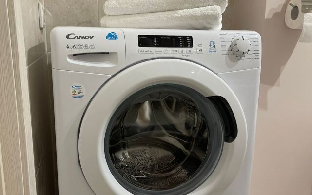 Apartaments V Poselke Pesochnom