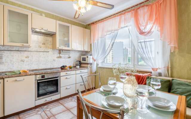 Prostornaya V Novo-Peredelkino Flat