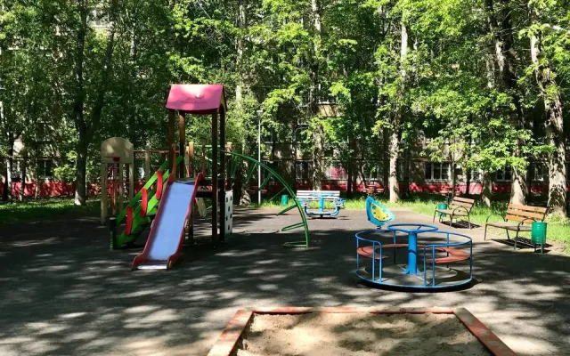 Uyutnaya 2-Kh Komnatnaya V 1 Minute Ot Metro Akademicheskaya Flat
