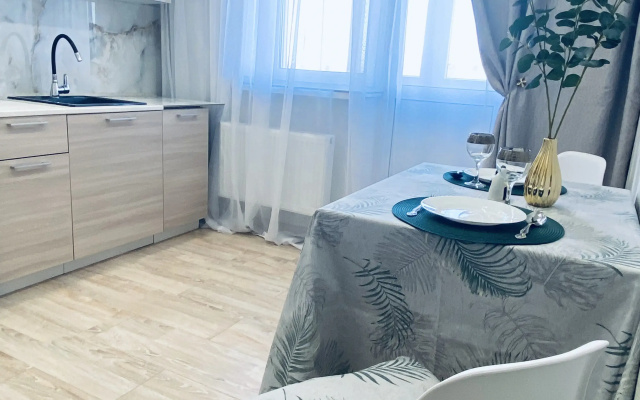 Квартира Уютная однокомнатная с видом на парк и озеро