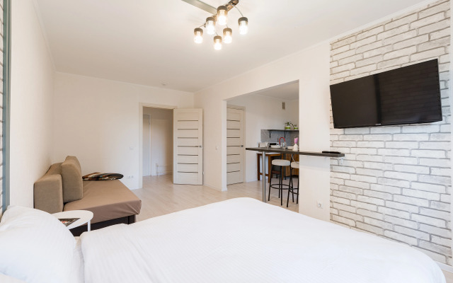 V Tsentre Novoy Borovoy Flat