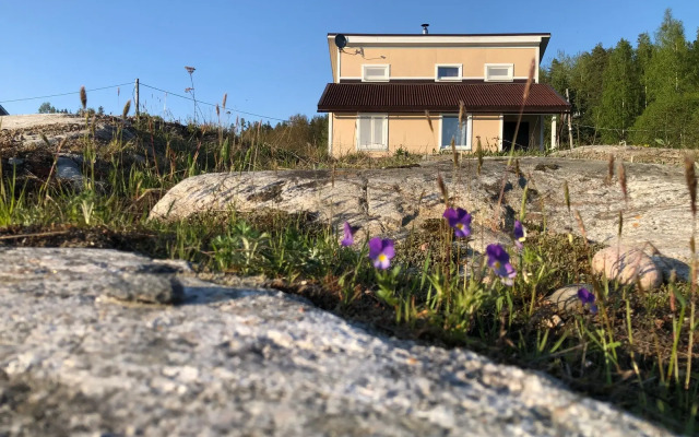 Karelskiy Fyord Maly Na Beregu Ladozhskikh Shkher Private House