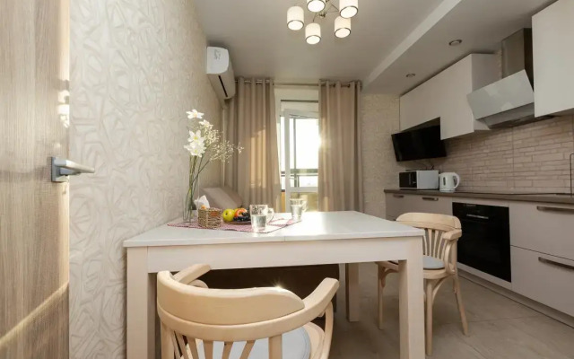 Апартаменты Светлая 1-к квартира возле ЖД вокзала