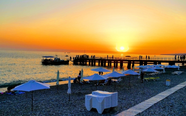 Malibu Guest House