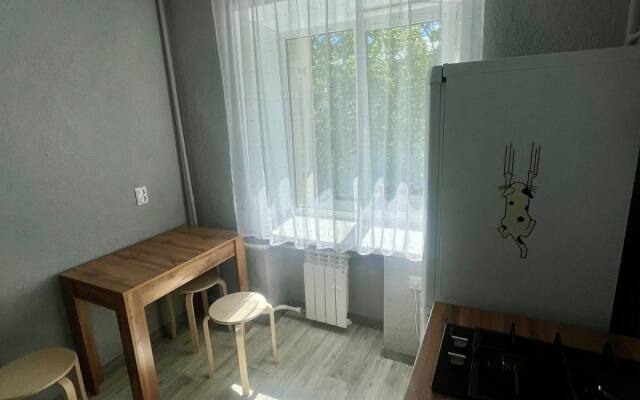 Apartamenty Na Bulvare Chavayna 45 Apartments