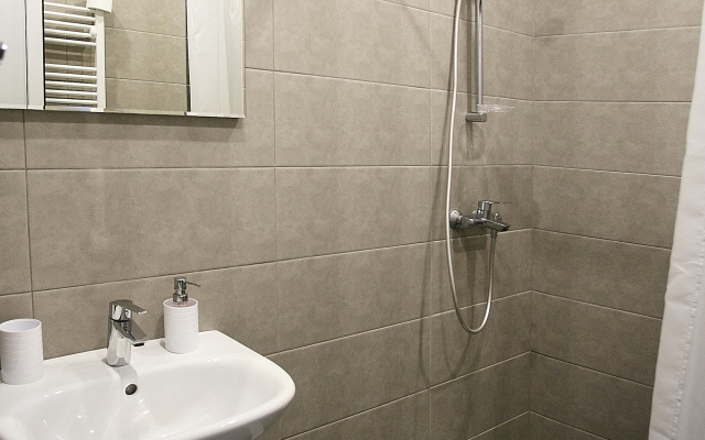 Diamond Delux Guest House