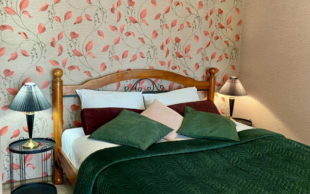 Видовая Двухкомнатная Элитная Квартира на Чёрном Озере